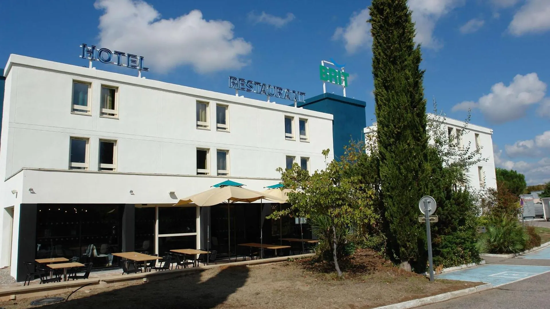 Brit Hotel Marseille Aéroport - A&S Mirabeau