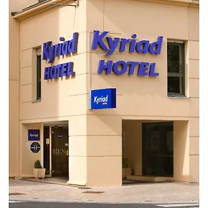 *** Hotel Kyriad Sur Saone Francia