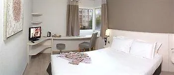 Brit Hotel Marseille Aeroport Mirabeau